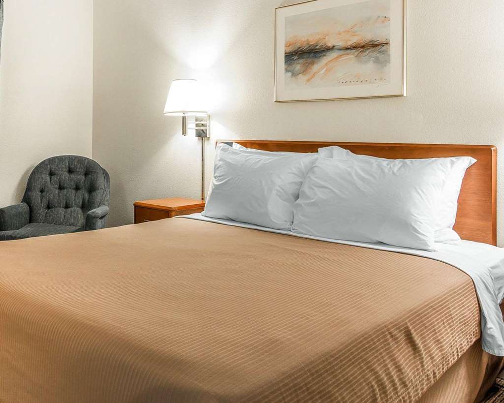Quality Inn Stockton Habitación foto